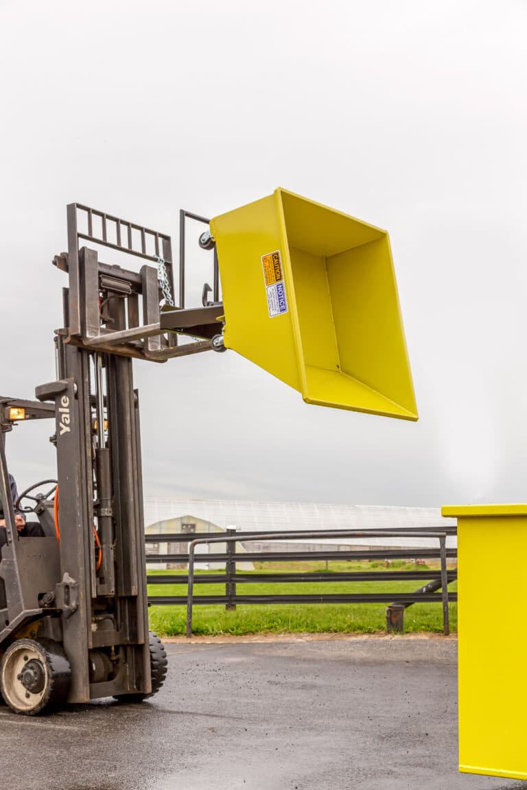 self-dumping hopper on forklift